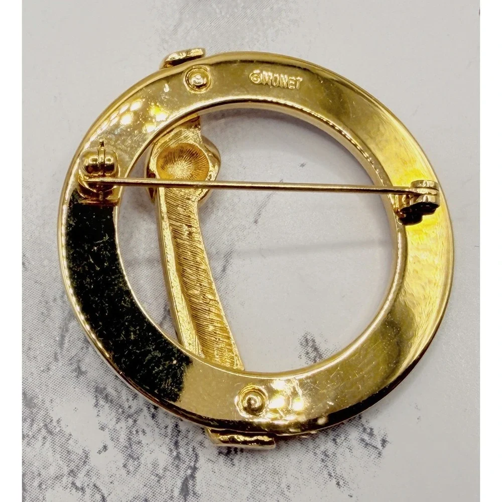 Vintage Monet Navy Blue Enamel Gold Tone Circle Brooch Roll Over Clasp 1.5